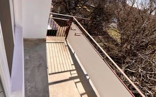 BRASADAS vinde ap 2 cam central etaj 3/4. - Poză 8