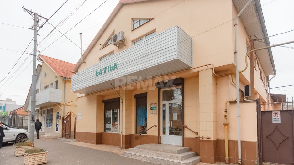 Clădire comercială cu birouri Centru, Mun. Chișinău - Poză 1