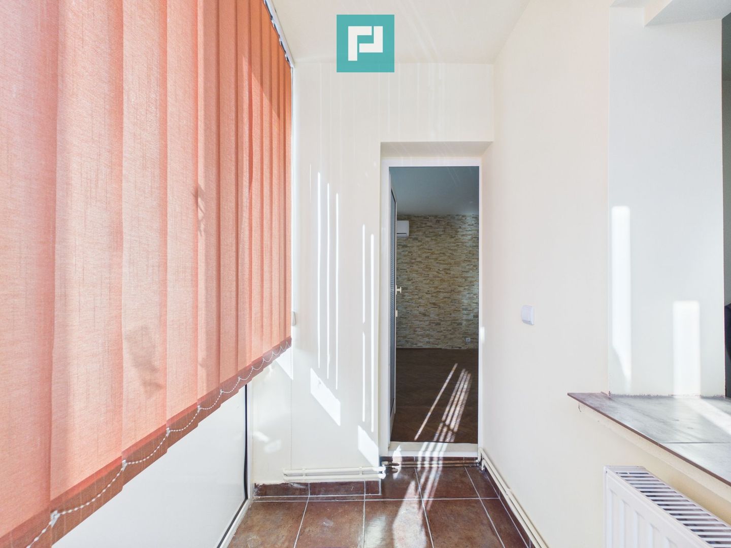 Apartament decomandat cu 3 camere, etaj II,  Alfa - Poză 7