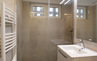 3 camere; Iulius Mall; centrala proprie, CTR. Inclus. - Poză 12