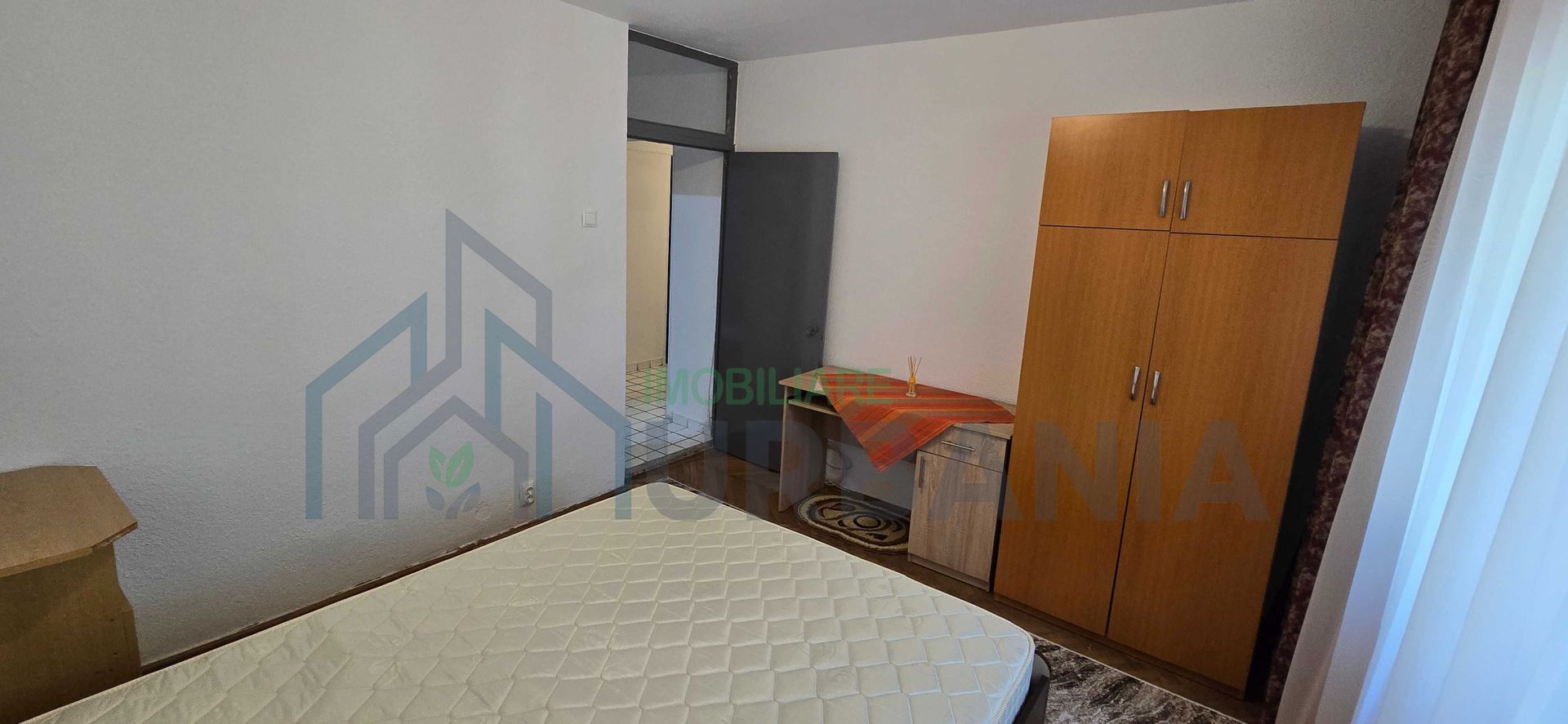 Apartament 2 camere decomandat, 55 mp, etaj 2/4, Tătărași – Piața 2 Băieți, mobilat și utilat, centrală termică - Poză 4