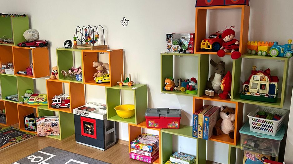 SPATIU COMERCIAL DOMENII, LOC PARCARE, CENTRALA, MOBILAT/UTILAT, CURTE - Poză 21