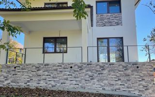 Ansamblu de 3 case la vanzare  in Chinteni! - Poză 2