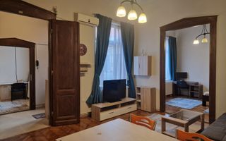 Apartament cu 3 camere | Cladire istorica | ULTRACENTRAL - Poză 1