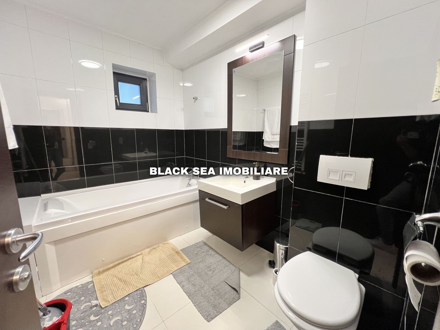 Apartament 2 camere Ultramodern – Zona Dacia, Constanța - Termen Lung - Poză 14