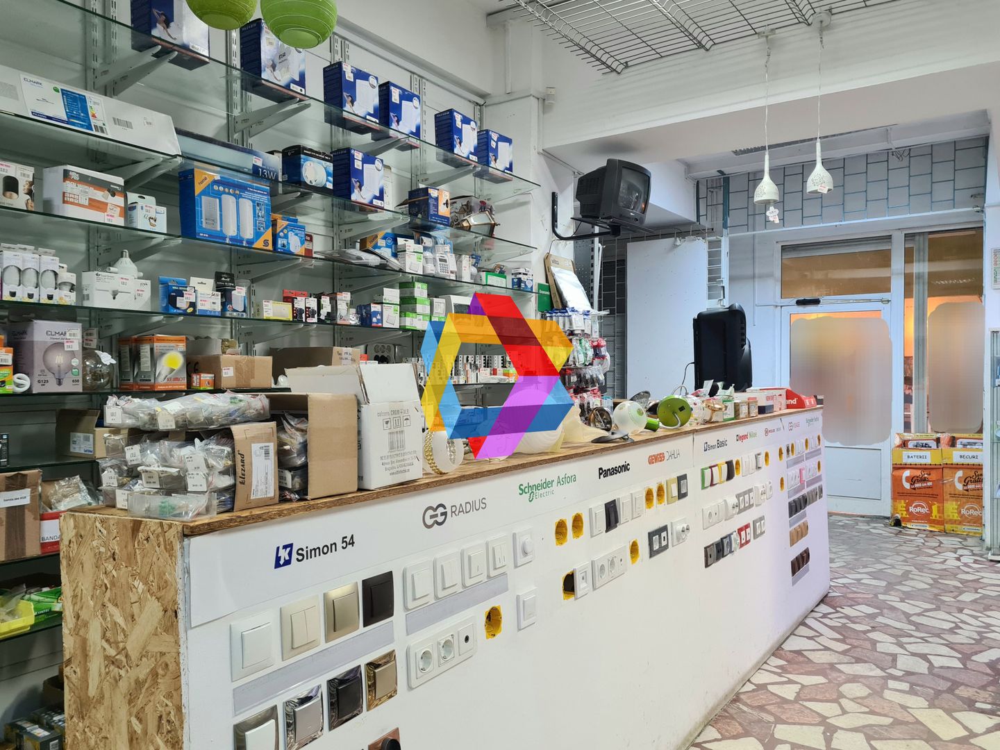 Spatiu comercial la vânzare Brasov - 120 mp # plus-imo.ro - Poză 1