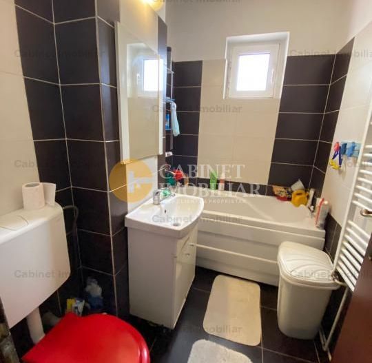 Apartament cu 2 camere decomandat, etaj intermediar in Piata Voievozilor - ACB - Poză 4