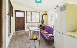 Casuță cu priveliște panoramică spre Cetatea Șiria - Poză 8