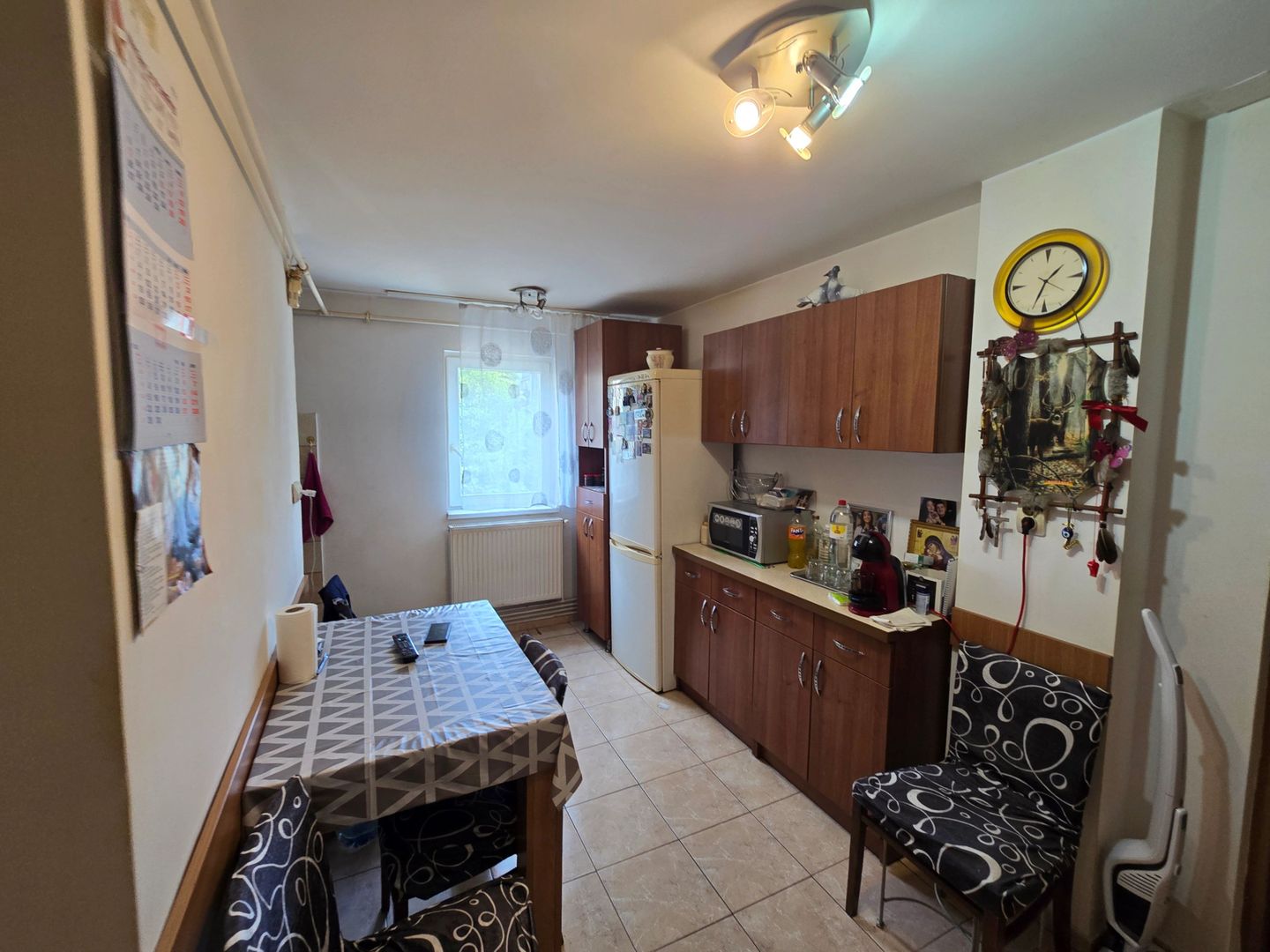 Apartament 3 camere,Zona Lipovei,Etaj 2, Mobilat si Utilat Complet, Garaj - Poză 7