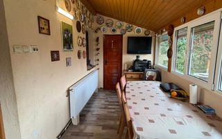 Casă spațioasă P+1 - 5 camere - teren 10 ari, Unguraș! - Poză 9