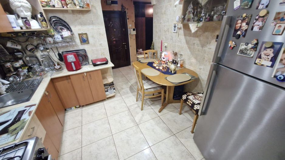 De Vanzare Apartament 4 camere, 86,61 mp utili, – Zona Dristor  V5 - Poză 4