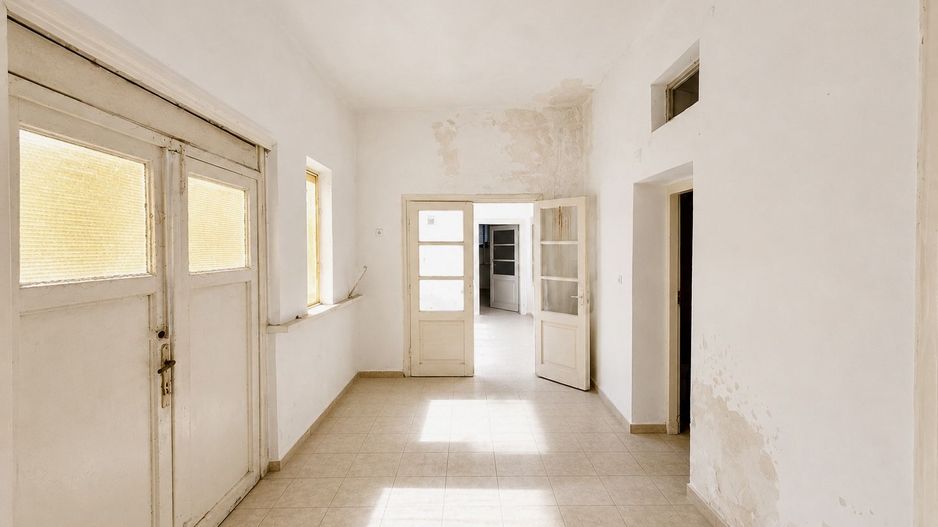 Casă din cărămidă, 6 camere, zona Pârneava, str. Eftimie Murgu - Poză 11