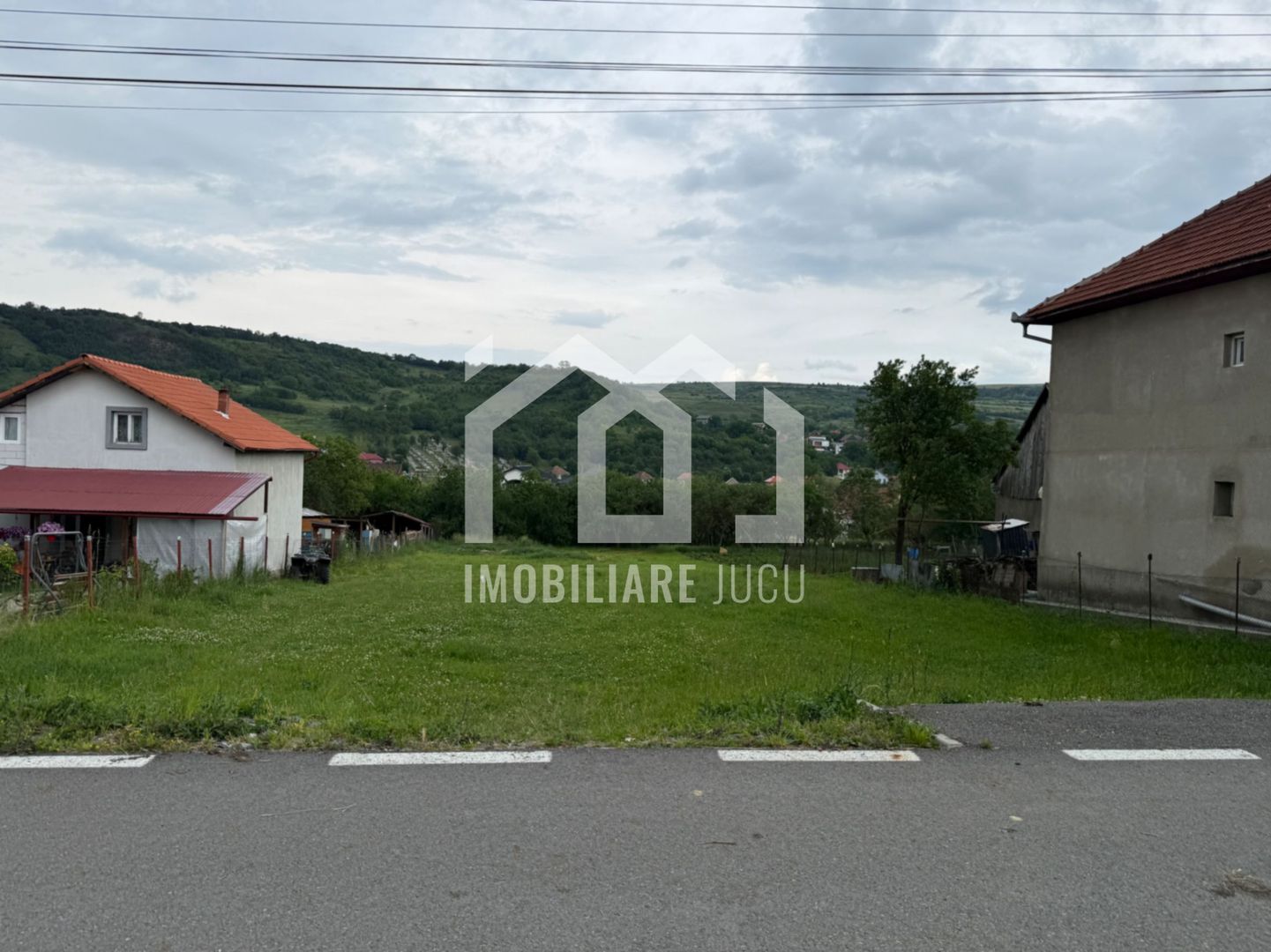 Teren intravilan – 1.270 mp | Chinteni, zona centrală - Poză 1