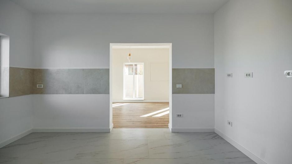 Duplex P+1E| Gata de Mutare| 5 cam, 3 bai | Teren 313 m Săcălaz| Comision 0 - Poză 21