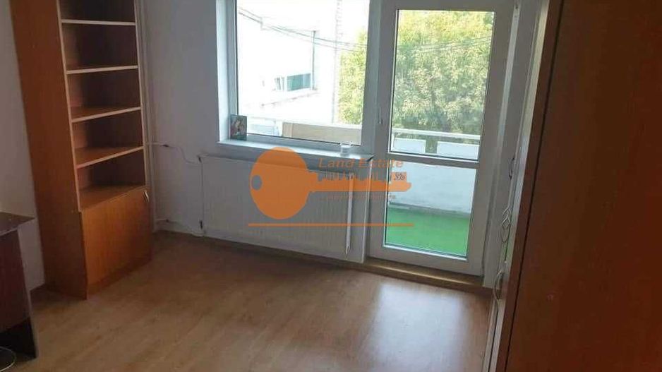 3 camere Aviatiei -450 m metrou ( 2 balcoane ) - Poză 3