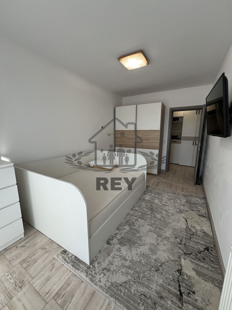 Apartament de vânzare 3 camere zona Balanta/Parcare sub și supra terană - Poză 8