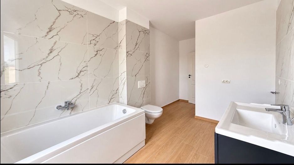 Comision 0% DUPLEX DE VÂNZARE SĂCĂLAZ  3 dormitoare 154mp utili - Poză 10