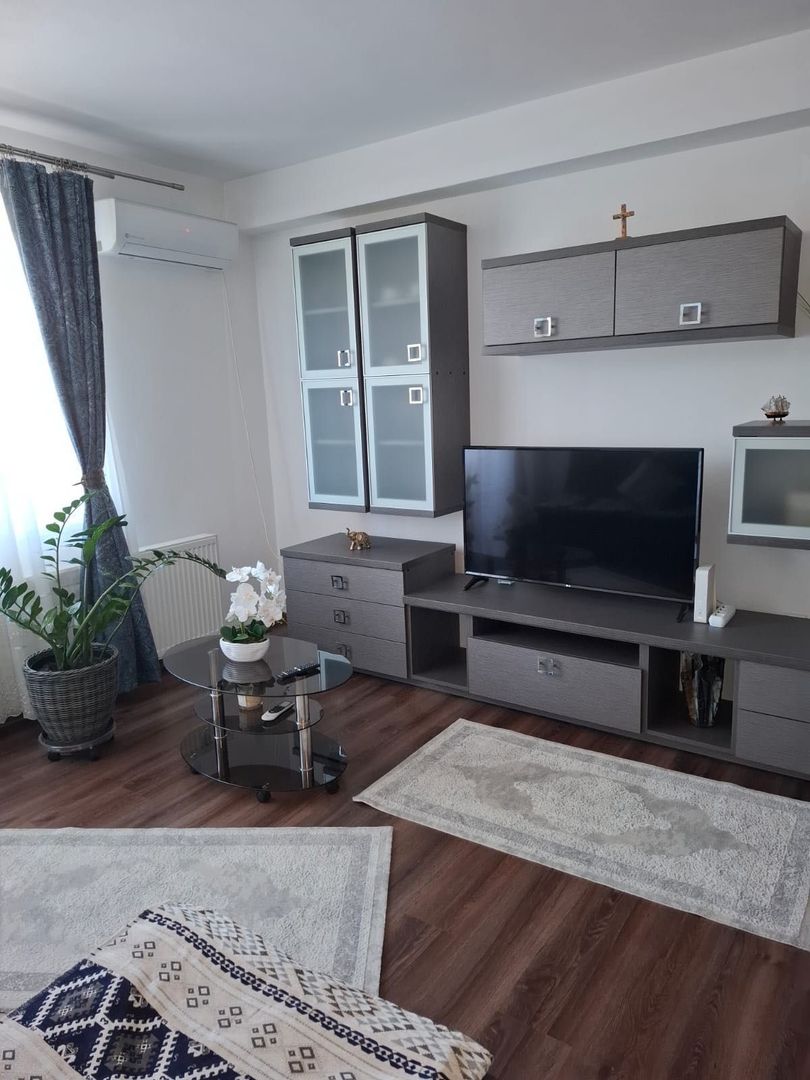 Apartament de inchiriat cu 3 camere in Alba Iulia - Poză 1
