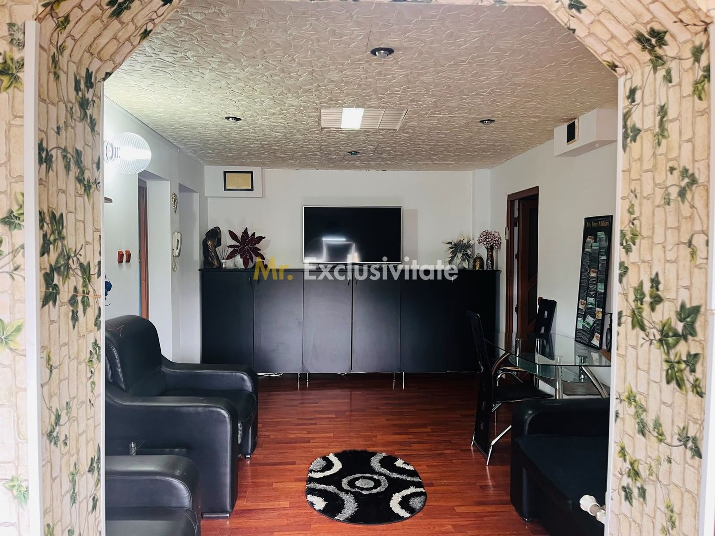Confort inteligent! Apartament transformat in 3 camere, zona 1 Mai - Poză 3
