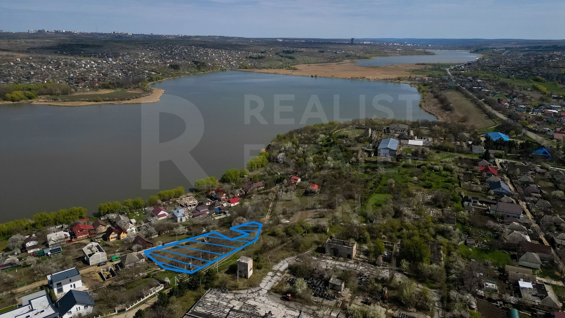 Vânzare, teren, 27 ari, str. Prieteniei, Suruceni - Poză 1