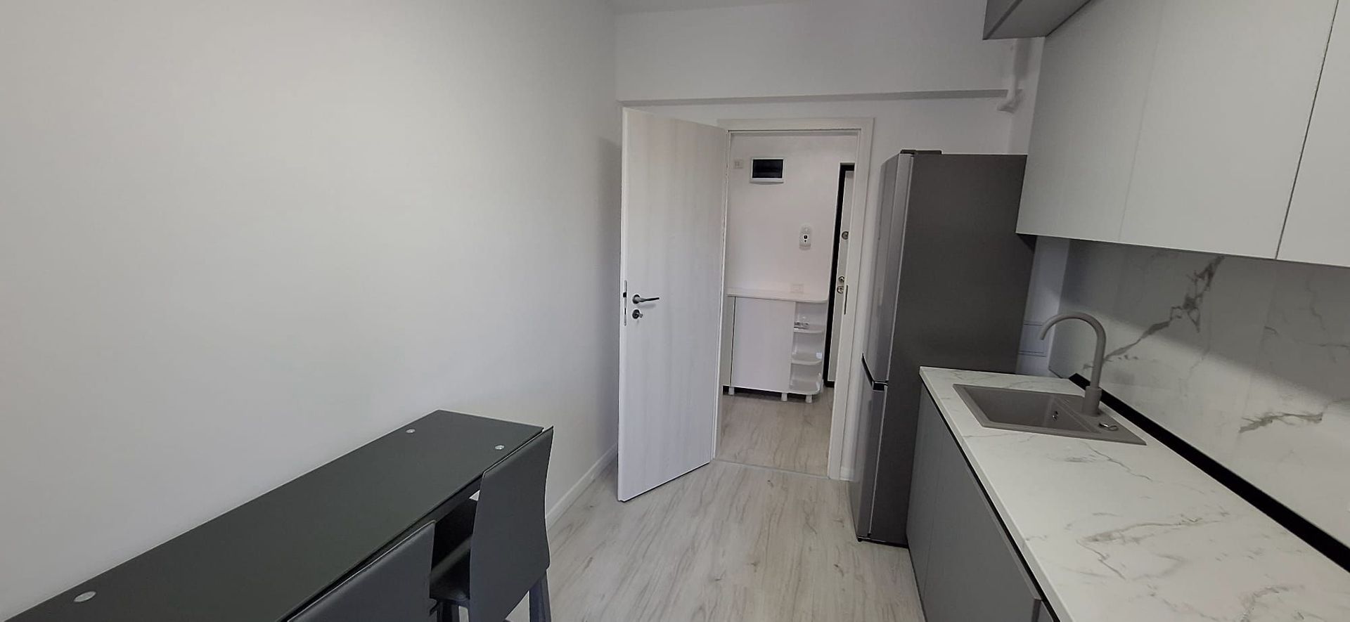 Apartament 2 camere decomandat Metrou Aparatori - Drumul Binelui - Poză 32