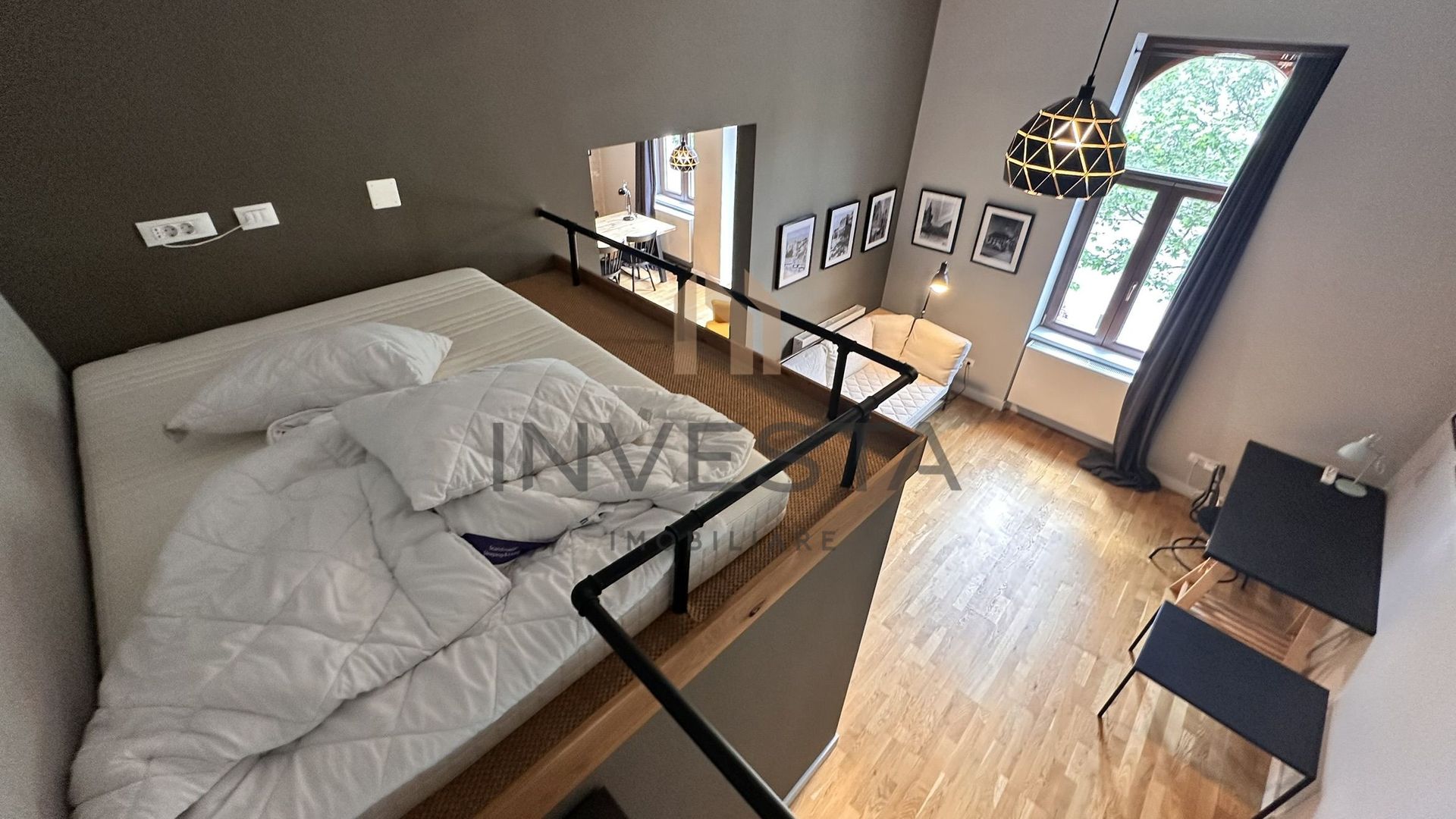 Apartament elegant si modern in Centru! 110mp cu tavan de peste 4m! - Poză 13