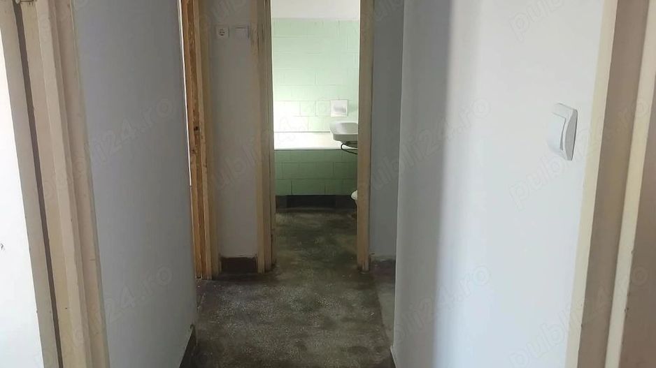BRASADAS vinde ap 4 cam etaj 4/4 Micro 16. - Poză 5