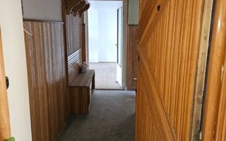 Apartament 3 camere - Poză 1