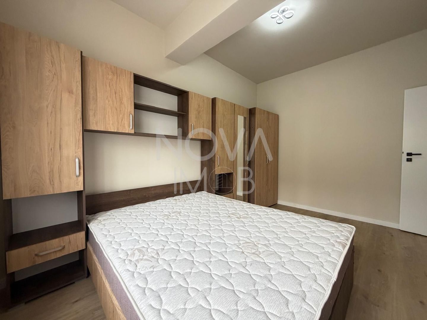 Apartament 3 camere cu gradina, Calea Surii Mici - Poză 7
