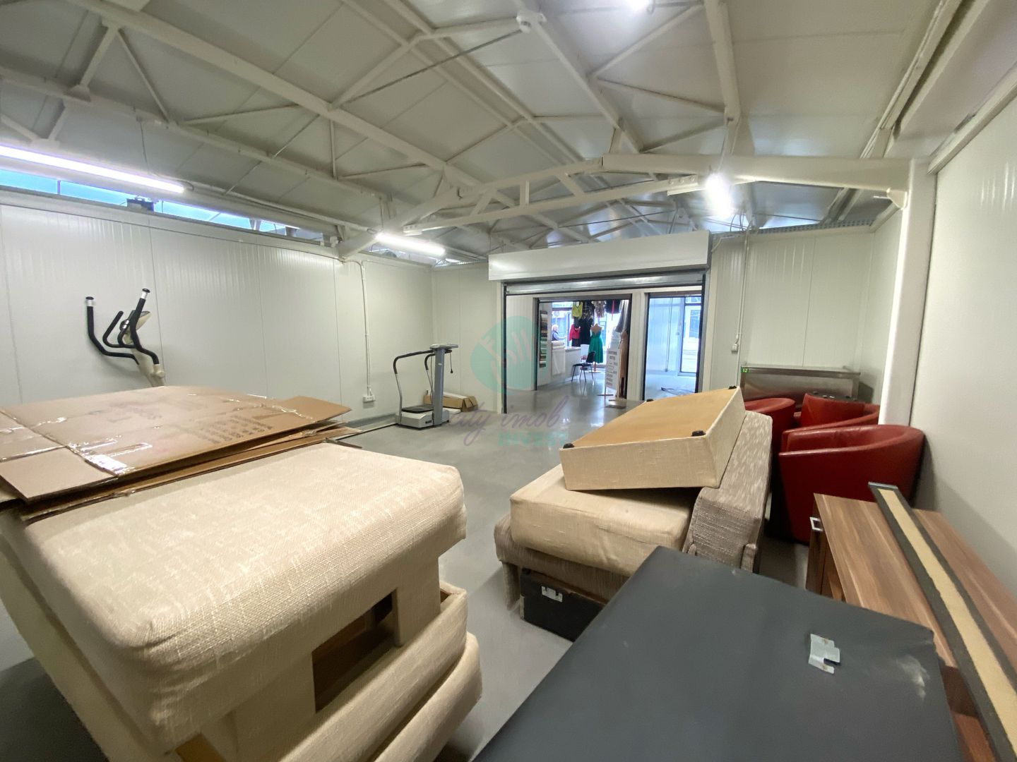 Spatii comerciale de inchiriat, Piata Delfinului - Poză 1