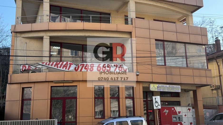 Spatiu comercial central de vanzare / inchiriere in Tulcea - Poză 1