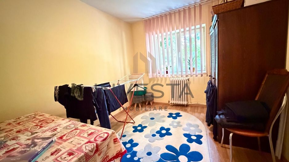 De vanzare apartament cu 3 camere pe Gheorghe Dima ! - Poză 3