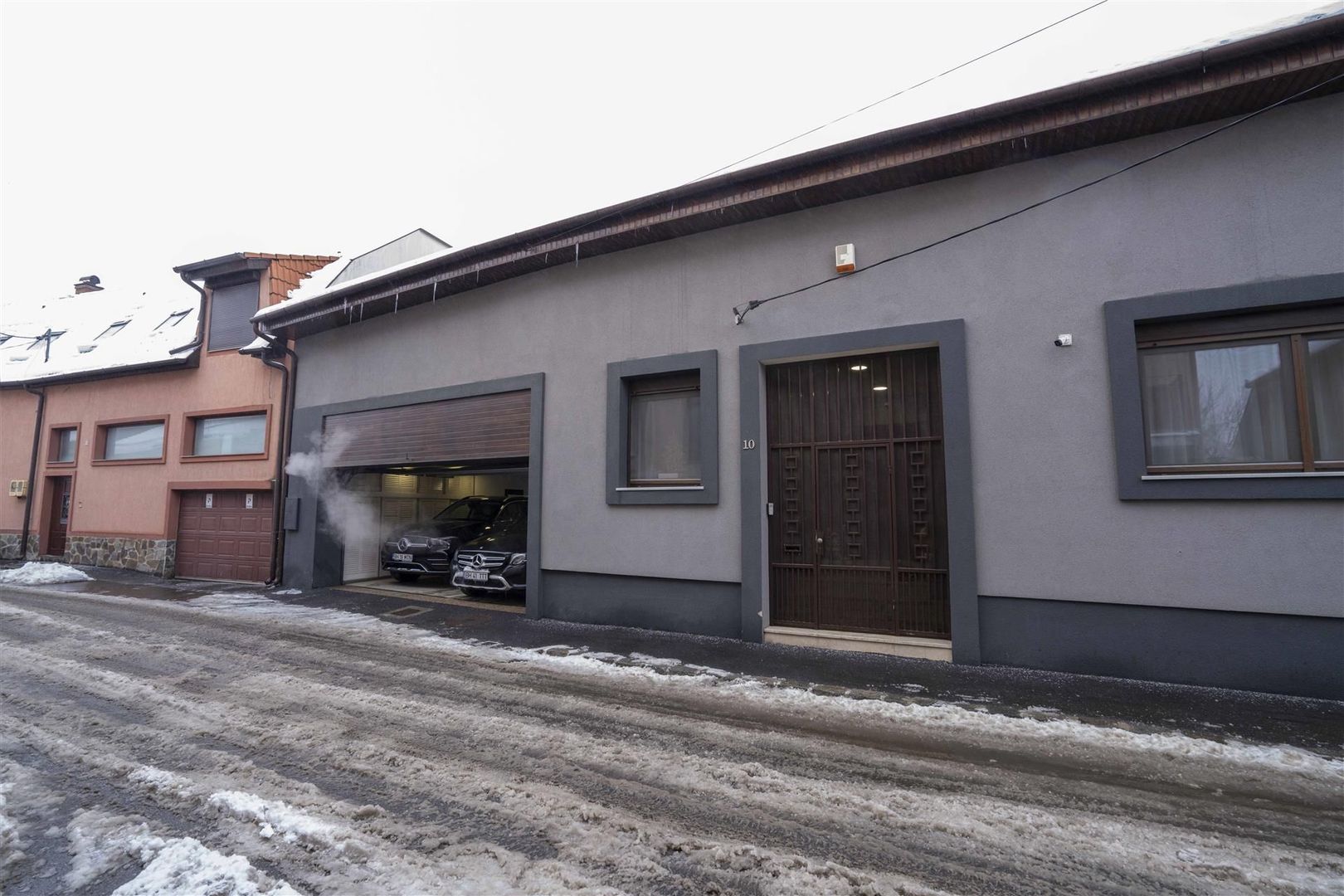 Vila 4 dormitoare garaj Ultracentral - Poză 6