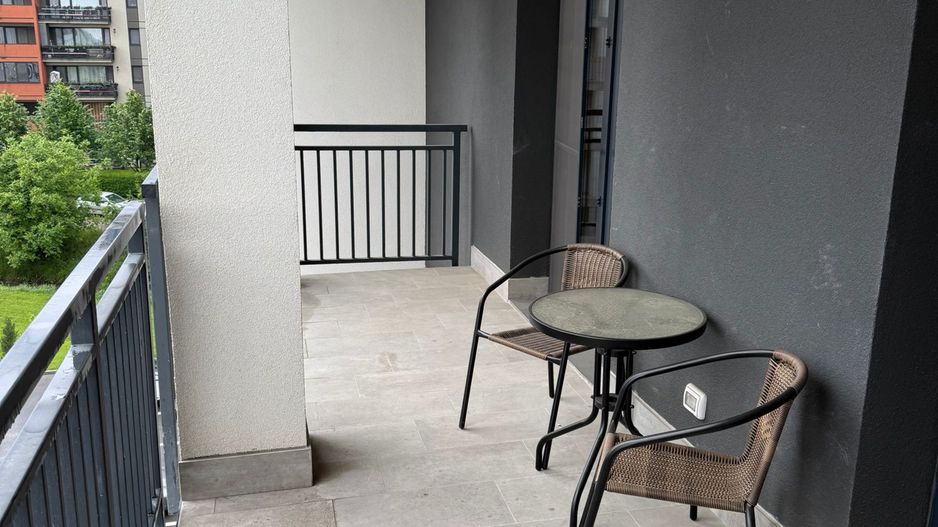 Apartament cu o camera si loc de parcare- Torontalului - Poză 1