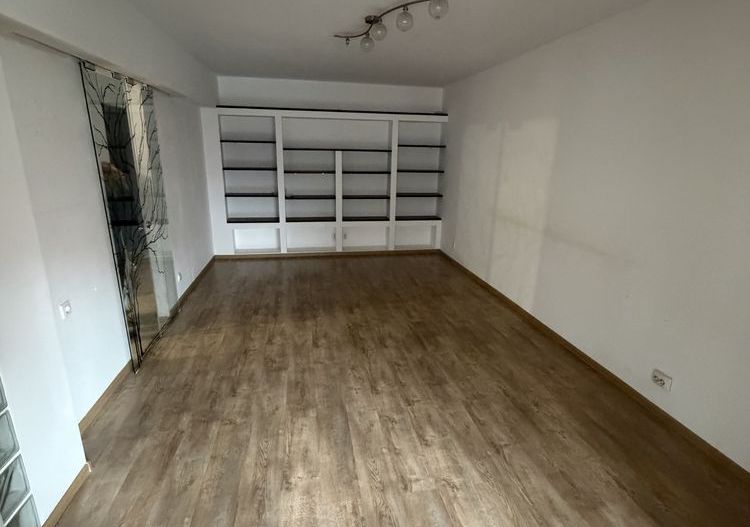 Apartament 3 camere decomandat-COMISION 0% - Poză 1