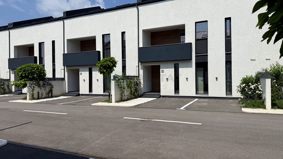 Disponibila acum in zona Matei Millo | Vila moderna 5 camere - Poză 2