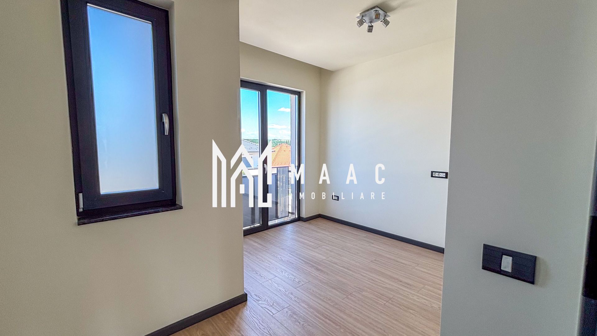 Black Friday | Casa Tip Duplex |  150 MPU | Cisnadie | 5 Camere | Terasa - Poză 8