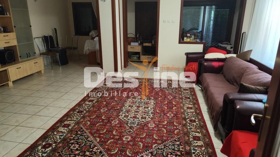 Vila duplex Republicii - Poză 2
