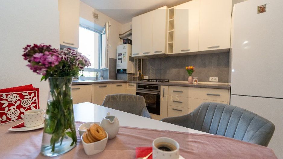 Apartament 2 camere Kasper -zona Coresi - Poză 4