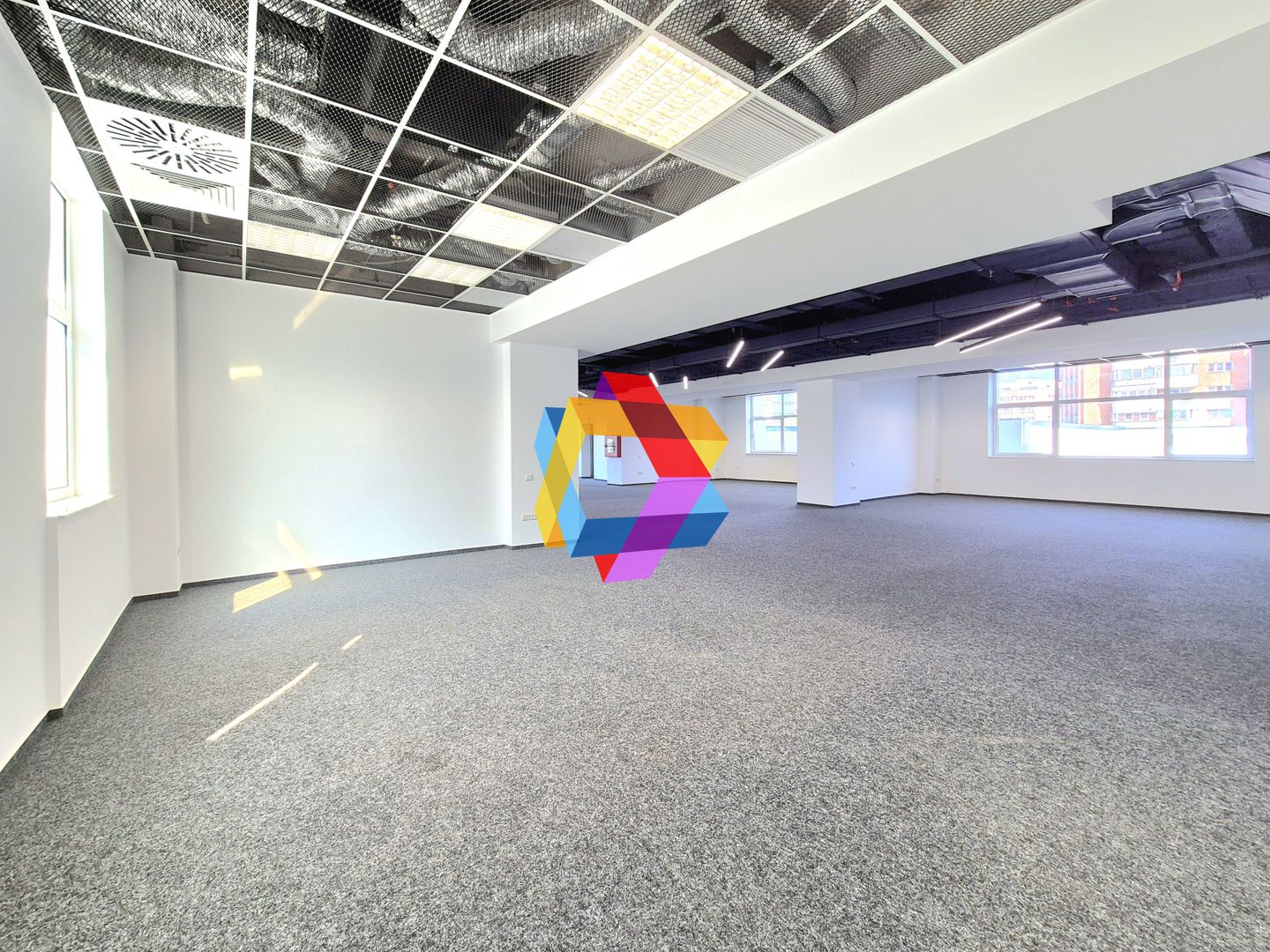 Spatiu de birouri ultramodern Brașov - 367 mp + Teresa 240 mp - Poză 4