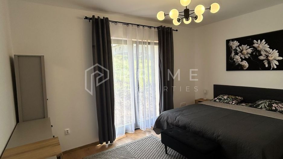 Casă modernă de închiriat – Eleganță și confort în Livezeni - Poză 4