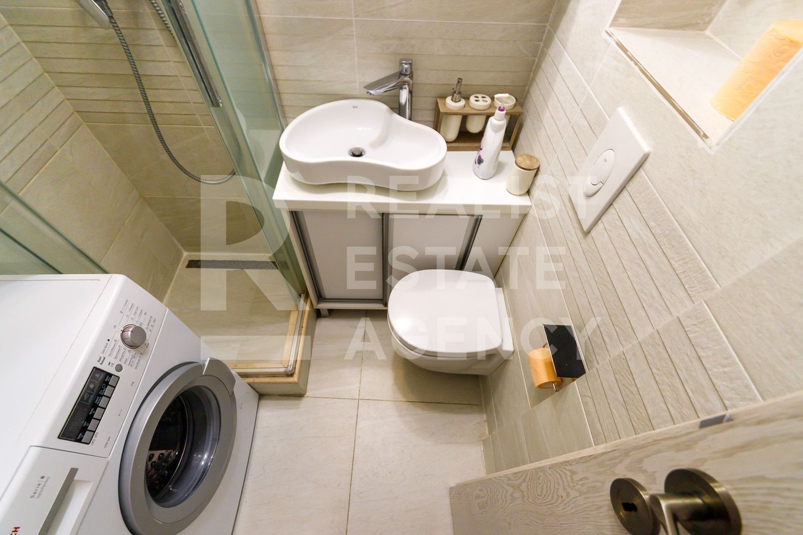 Vânzare, apartament cu 2 camere în zona Drumul Taberei - Poză 14