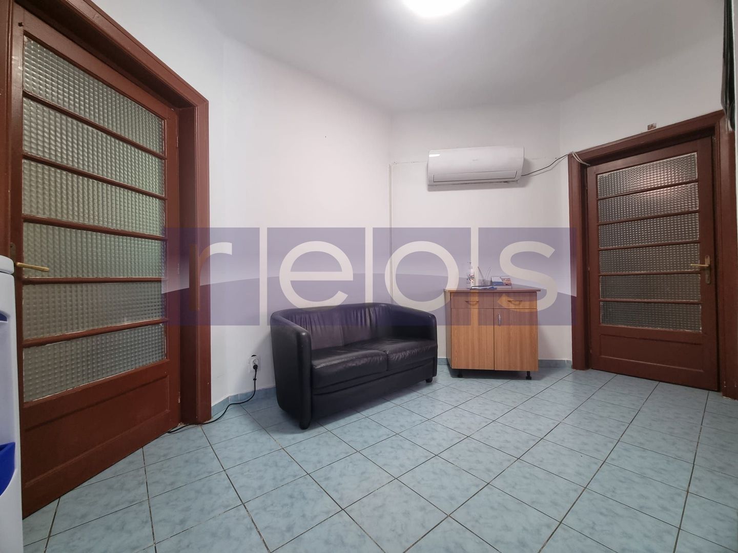 VANZARE 3 CAMERE IN VILA | SEMIDECOMANDAT |  ZONA TINERETULUI - Poză 5