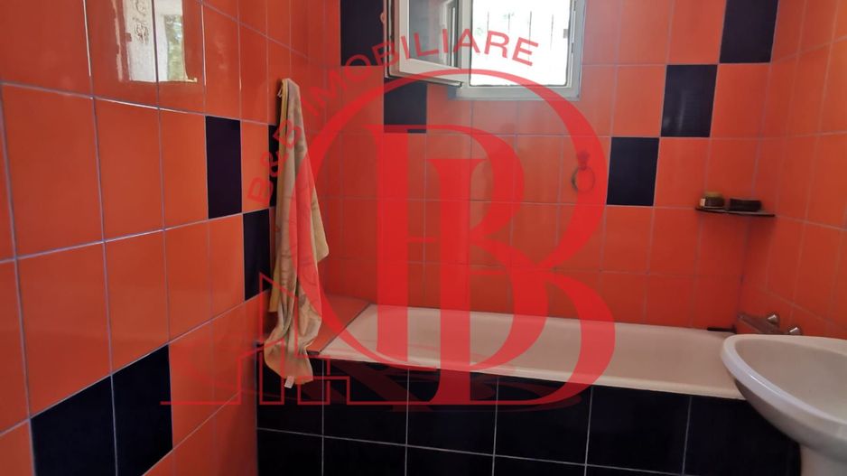 4 camere- Ozana  - Metrou -1 Decembrie 1918 - Poză 12