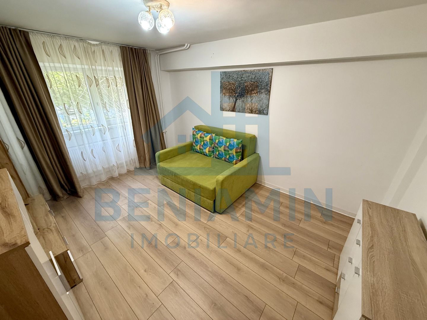 2 camere decomandat - parter - mobilat - utilat - centru - Ramada - Poză 2