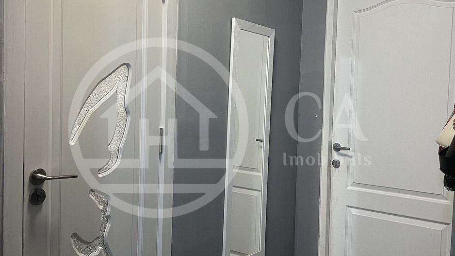 Apartament cu 4 camere de vanzare Ultracentral Oradea - Poză 4