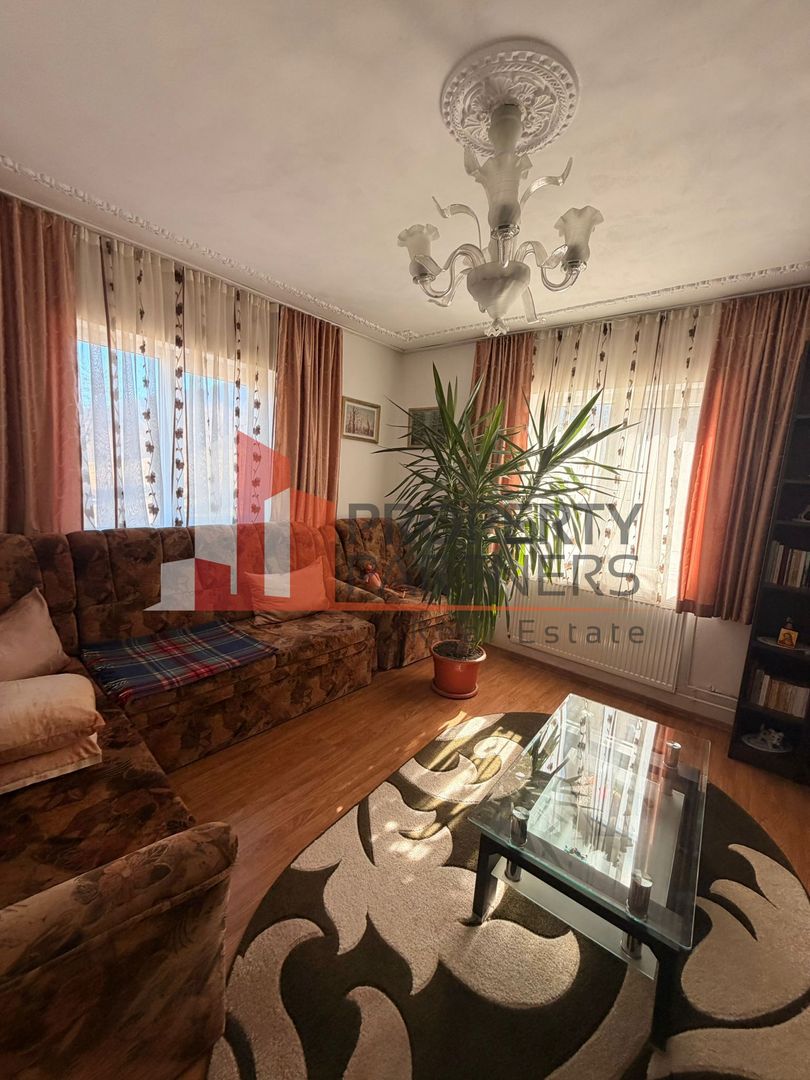 Casă tradițională cu 1800 mp teren  în Sohodol, Bran | Priveliște superba - Poză 14