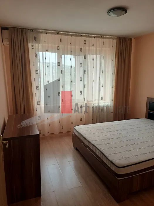 Inchiriere apartament 3 camere Gorjului - Poză 4