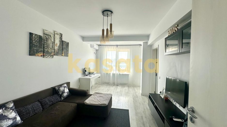 2 camere vanzare, luminos, loc de parcare - Poză 2