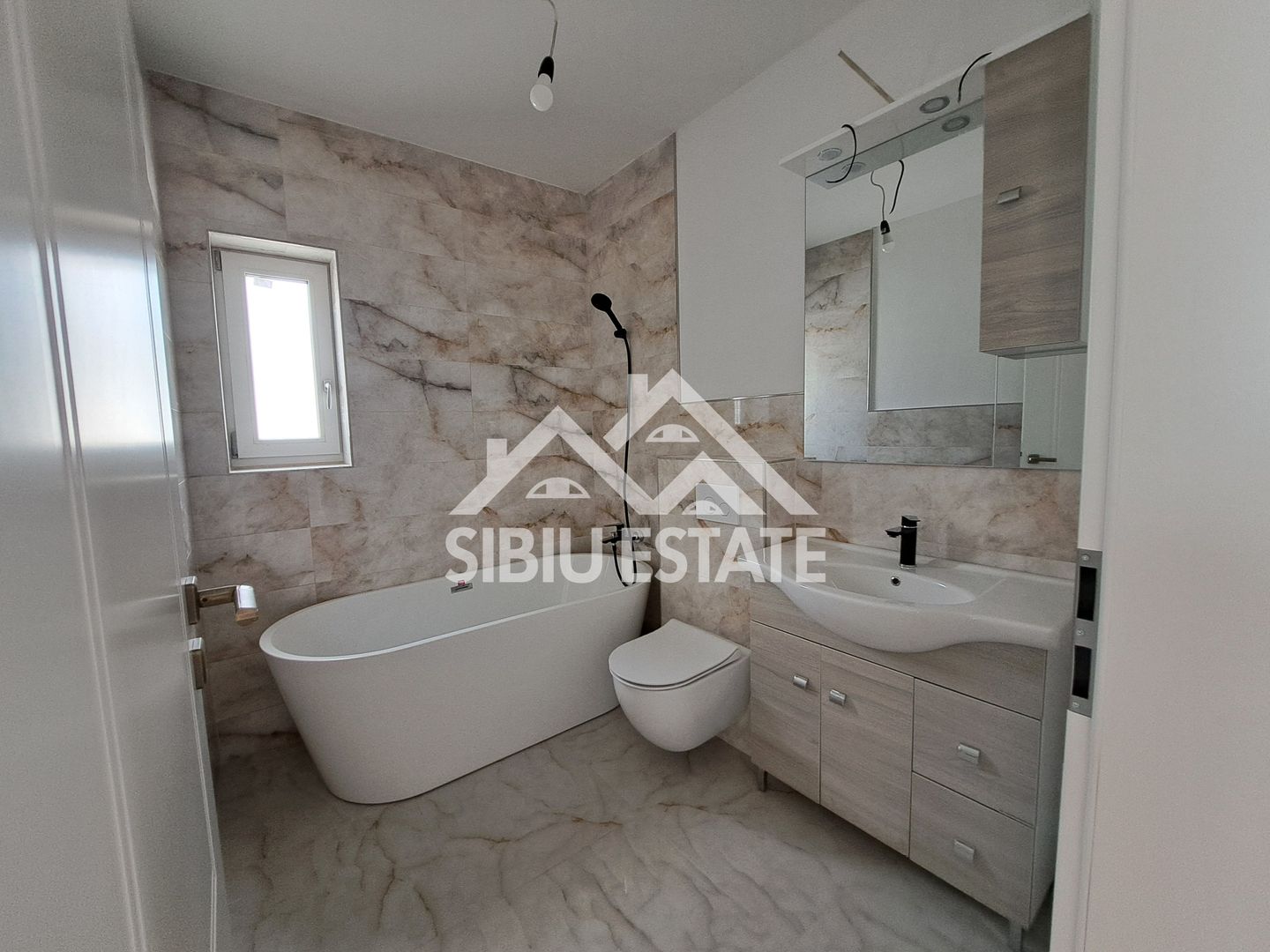 Casa Sibiu Vest, zona Cristian - Poză 5